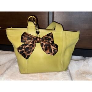 EXCELLENT CONDITION LIKE NEW Coach Vintage Tote in Leaf Green